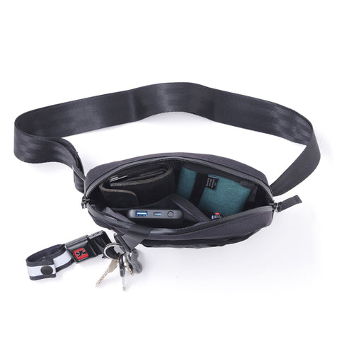 Chrome Barrage 2L Sling Bag