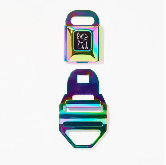 Chrome Seatbelt Buckle Md (1.5") - Rainbow