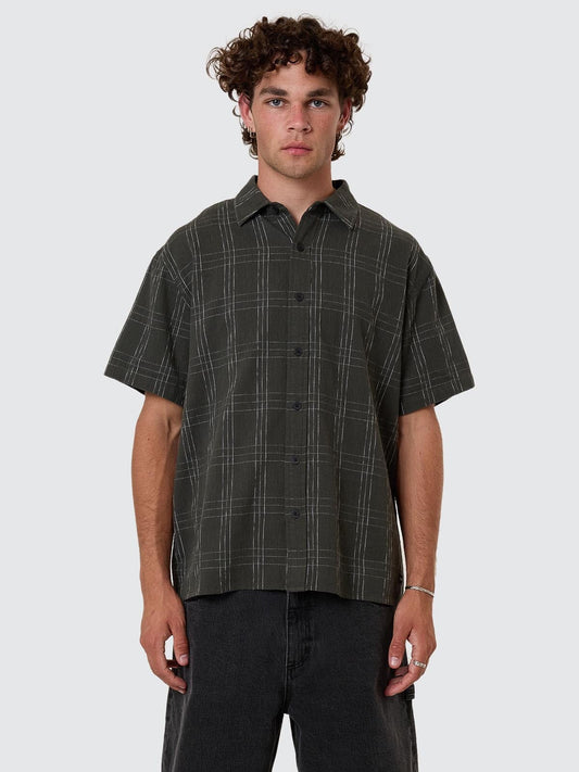 Thrills Men's Built To Win Short Cropped Sleeve Shirt