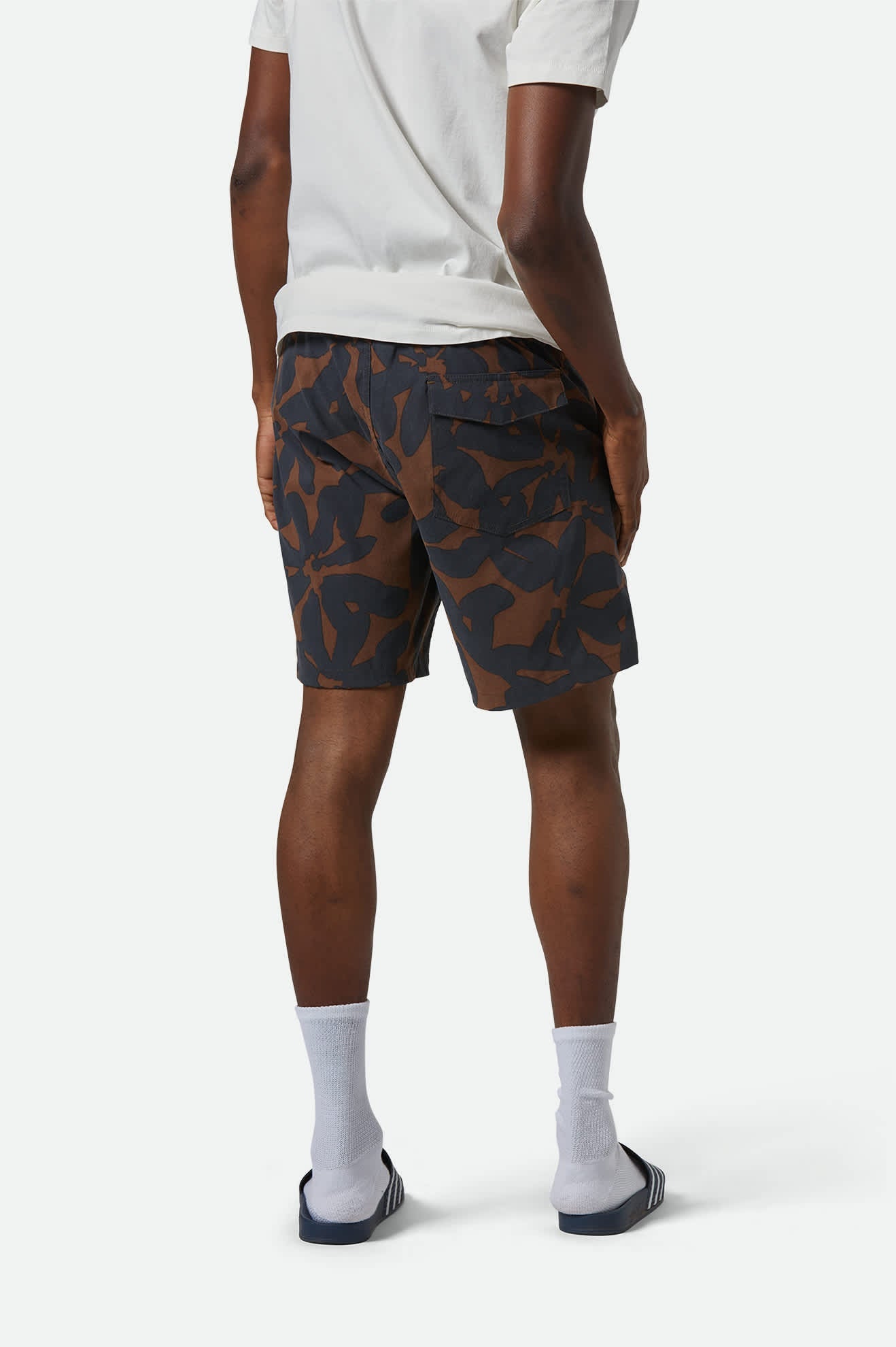 Men's Everyday Hybrid Short - 7"
