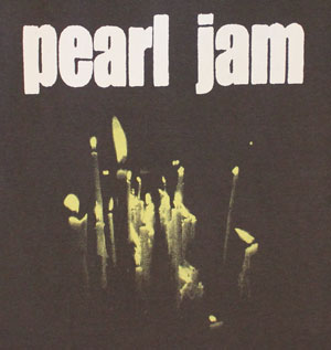 PEARL JAM (CANDLE) T-SHIRT